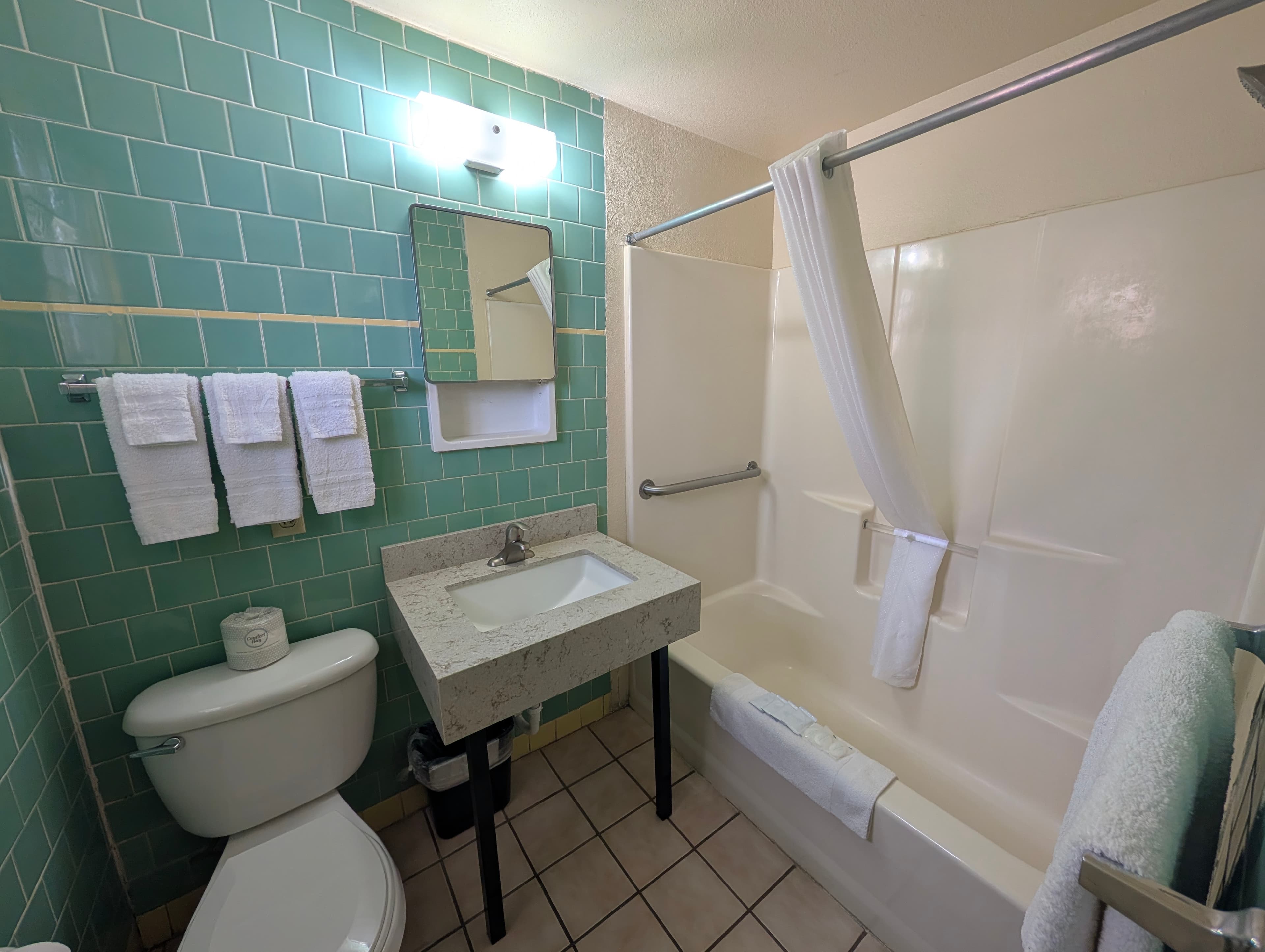 Terra Inn Motel Suite